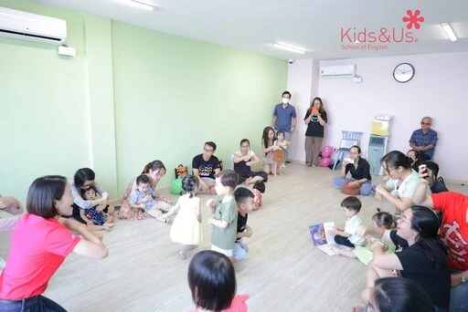 mẫu câu tiếng anh giao tiếp cho bé
