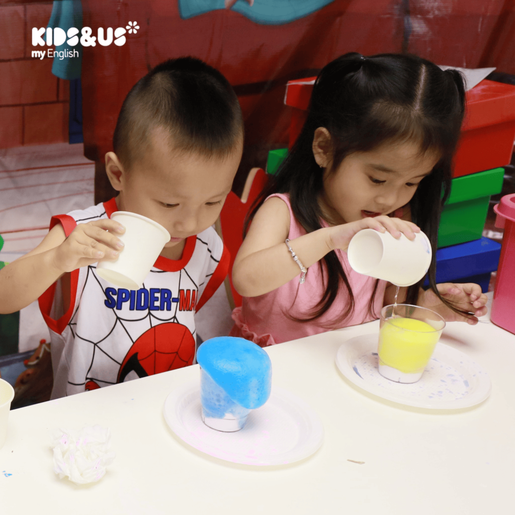 các hoạt động tiếng anh tại kids&us 2