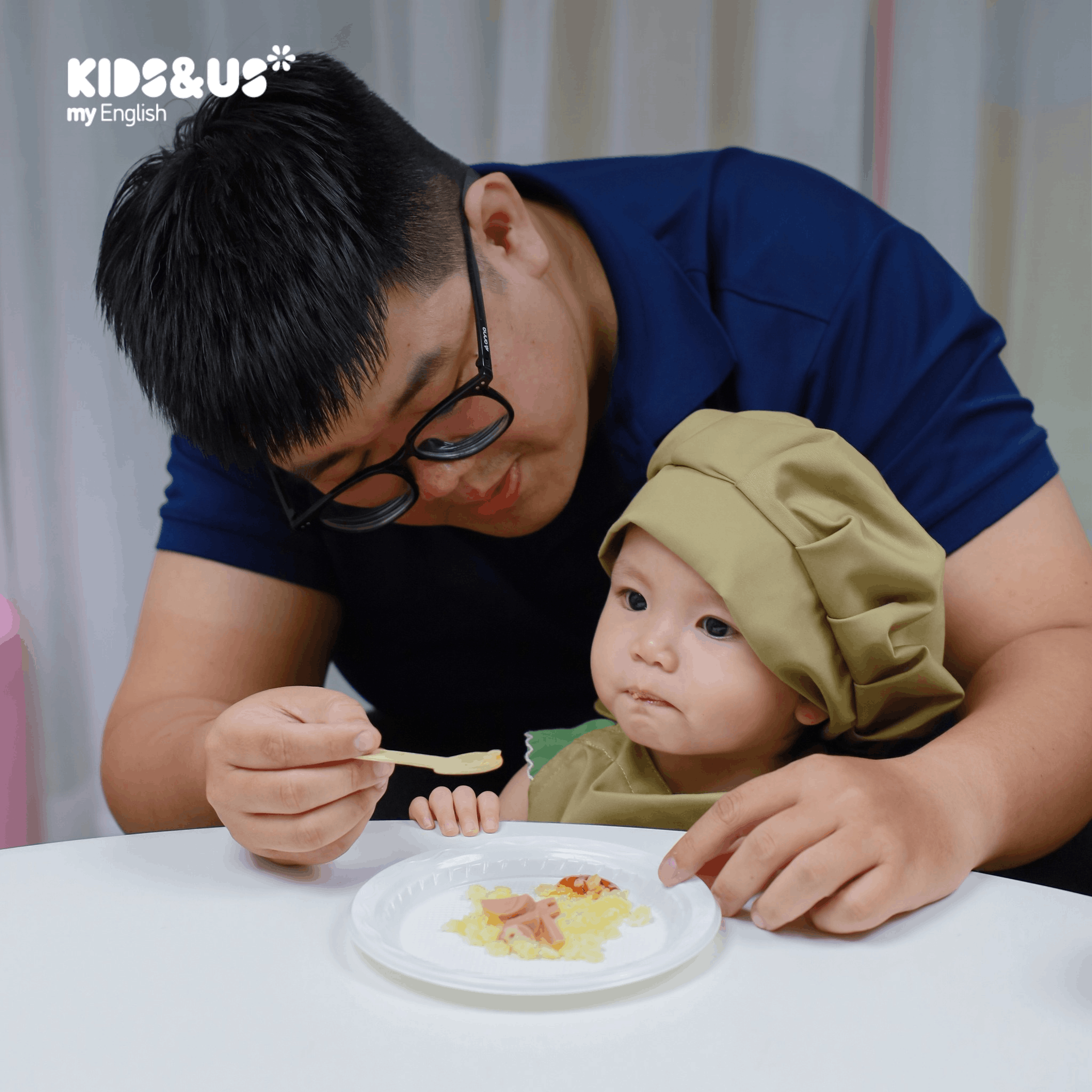 Giờ Little Chef — các bé vào bếp cùng giáo viên